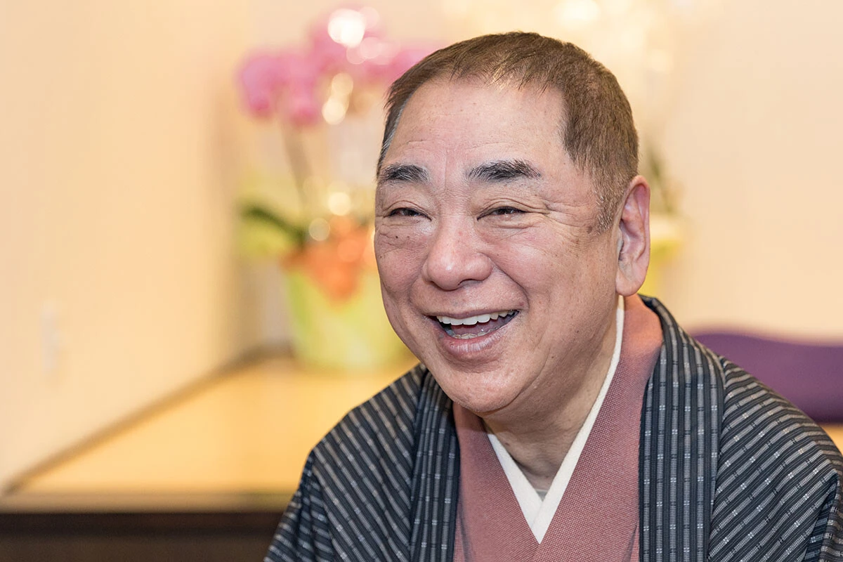 「ウサギはすぐてんぐになるけど、カメは頂上に向かってゆっくり。若い頃はウサギだったけど、今はカメを目指してます」