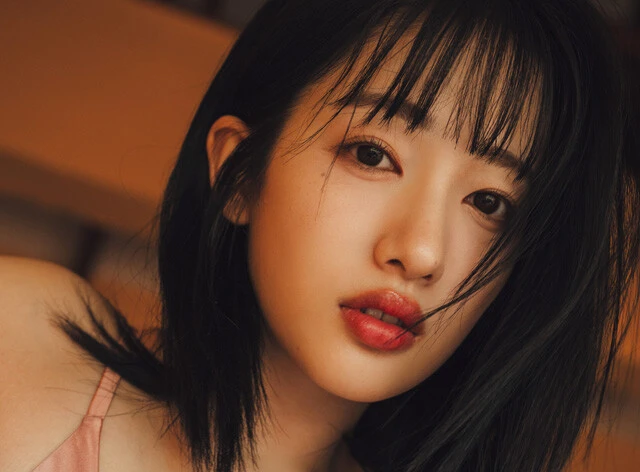 私立恵比寿中学の"ヘソ出しマーメイド"桜木心菜、10代ラストグラビアで週プレ3回目の登場!「20歳になったらずっと20歳のままでいたいです! 毎日がハッピーライフ!」