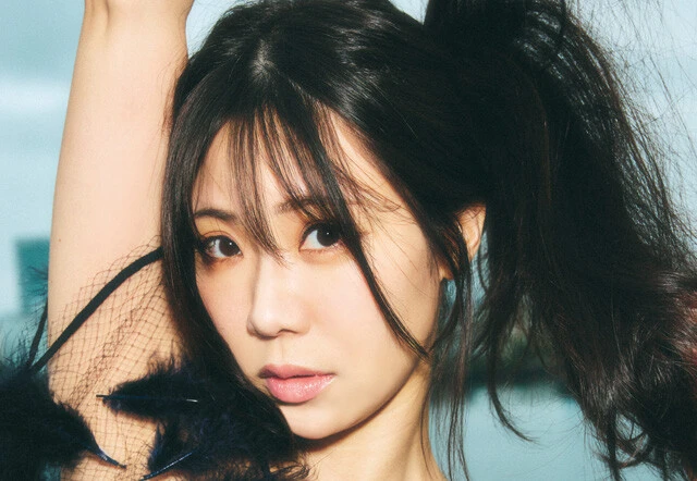 鈴木ふみ奈が15周年イヤーでさらなる新境地へ「この15年間、常にグラビアのことを考え続けています」