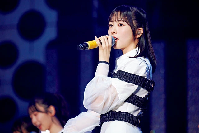 後半のライブパートでは、ファン投票による「この日に聴きたい楽曲」ベスト3も披露。人気の二期生楽曲『世界にはThank you！が溢れている』を四期生だけで魅せる姿は、誰の目にも頼もしかったはずだ