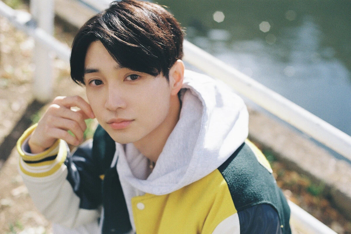 再生数1000万回超えのTikTok動画からデビューをつかんだ若手俳優・絃瀬聡一「巳年で年男なので、なんでも食らいついてお芝居を頑張る年にしたいです!」