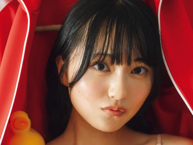 名古屋発グループ「グランダルメ」所属の高校2年生・苺ひなが週プレグラビア初登場「漢字は違うんですけど、本名の読み方もそのまま"いちごひな"です！」