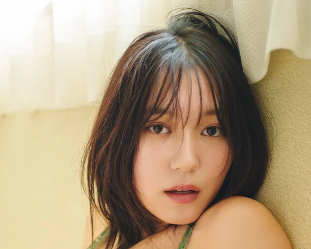 "今日好き"出演で注目。成長中の20歳・川道さらがグラビア登場「限界だよってところまで自分を追い込むのが好きなんです」