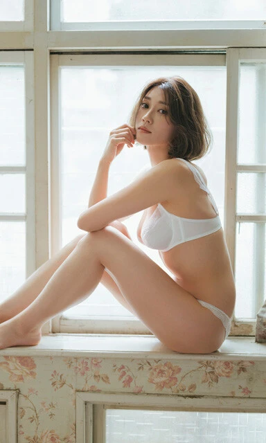 【デジタル限定】原 幹恵写真集『異国でまた、君と。～prologue～』　(C)前 康輔／週刊プレイボーイ