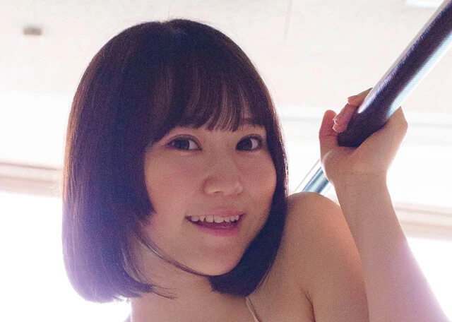 アイドルグループ「キミと永遠に」の睦月まるがグラビアデビュー！「両親共に格闘家ですが、私は小さい頃からアイドルになりたくて」