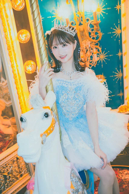 『プロセカ』『ウマ娘』出演の人気声優・秋奈のデジタル写真集が発売！ ゼロから作り上げた衣装へのこだわりを語る