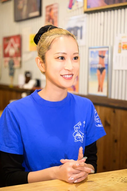 「らーめんチョンマゲ」の店名は、海外展開を視野に入れ、「日本っぽさ」をイメージして会長がつけたとか