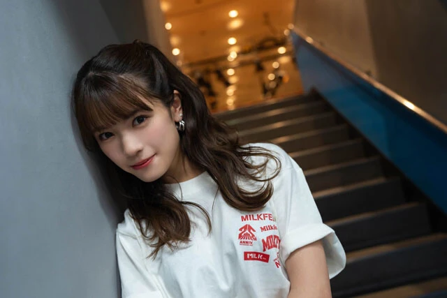 プロレス番組にレギュラー出演中の村山優香。初の実況席密着動画付きデジタル写真集を発売！「NOAHのお仕事には運命を感じています！」