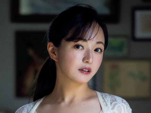 カリスマ人気を誇った元ジュニアアイドルの山中真由美が18年ぶりに帰還!「ジュニアアイドルの頃は、お菓子とジュースのことをずっと考えていました」