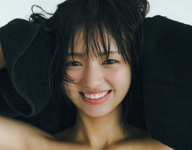 清純な"ヒロイン感"を放つニュースター候補の蒔埜（まきの）ひな「撮影で行った海が気に入り、スマホを持たず2回も遊びに行きました！」