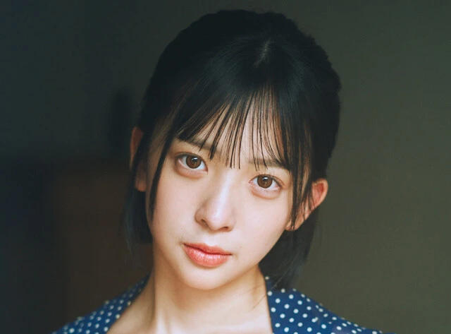 いろはが芸能デビューにしてグラビア初挑戦! まだ何者でもない19歳のスタートライン「皆さんに"いろは"をゼロから育ててもらいたいです」