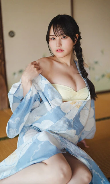 【デジタル限定】香坂さき写真集『咲き誇れ。』　(C)HIROKAZU／週刊プレイボーイ