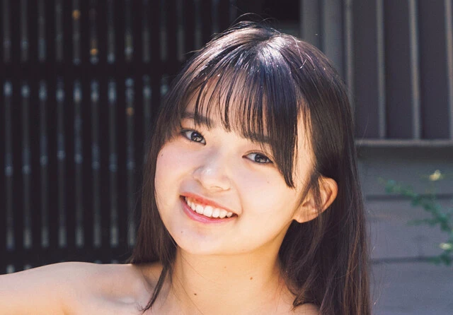 「制コレ24」ファイナリストの小森香乃が週プレグラビアに初登場!「お風呂に1時間くらい入りながらNetflixを見るのが好きです」