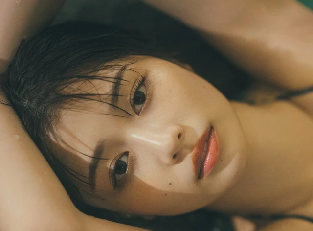 癒やし力抜群の『王様のブランチ』リポーター・冴木柚葉が週プレ登場「ギュッとくっついたり......。コラボグラビアに挑戦してみたいかも!?」