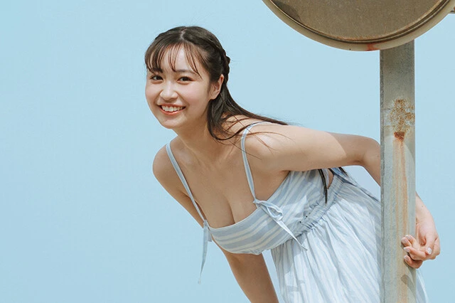 3月に週プレでデビューしたsejuの逸材・溝端葵が初表紙に挑戦!!「表紙って聞いて、うれしすぎて急に体の中心が熱くなりました」