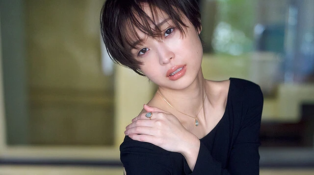 渡邊渚がついに週プレ表紙＆DVDに登場！　なぜ彼女はグラビアに挑戦するのか？「週プレの表紙を飾れると聞いたときに本当に救われたんです」