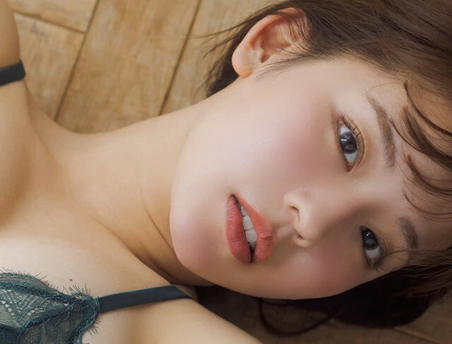 河野まひる自身が「過去イチの出来」と太鼓判を押す、3年ぶりの週プレグラビア解禁！「あざといっていうか、性格的にカメレオンなんです（笑）」