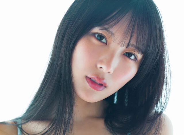 "ニアジョイ"のスタイル抜群美少女・逢田珠里依（あいだ・じゅりい）がこの1年で感じた自分の変化とは？「寄り道することなく、真っすぐ家に帰るようになっちゃいました（笑）」