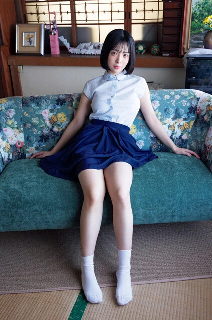 『週刊プレイボーイ』のグラビアに登場した博多彩葉