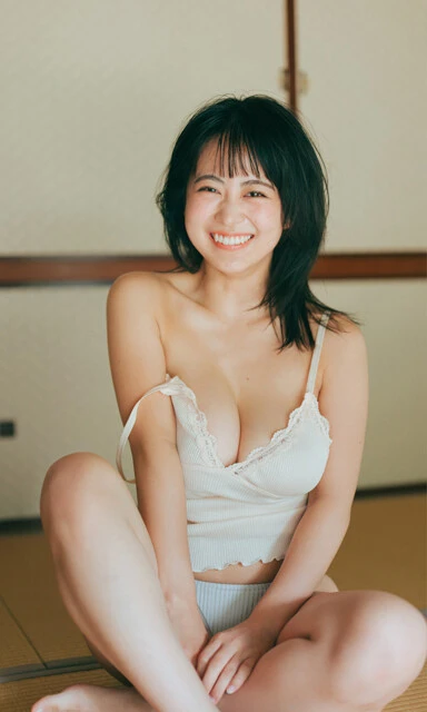 【デジタル限定】福井梨莉華写真集『その顔、ずるい。』　(C)前 康輔／週刊プレイボーイ