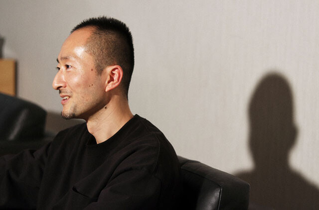 『グラビアの読みかたーWPBカメラマンインタビューズー』岡本武志 編　第三話「こだわりを知る」　一回一回が勝負の場
