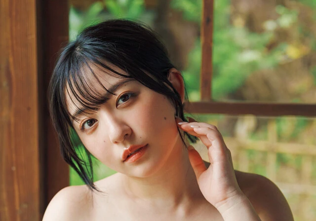 麻倉瑞季が圧倒的なスタイルと表現力でグラビア界を席巻！「最近は麻雀にどハマり中で、プロ雀士と打っています」