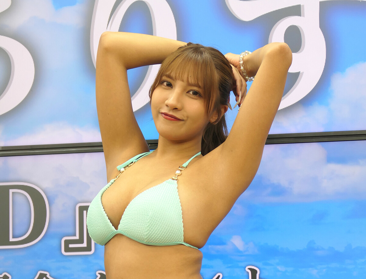 ライブアイドルのハーフ美女・小山ありすが初イメージDVD「お姫様になれた気分でした（笑）」