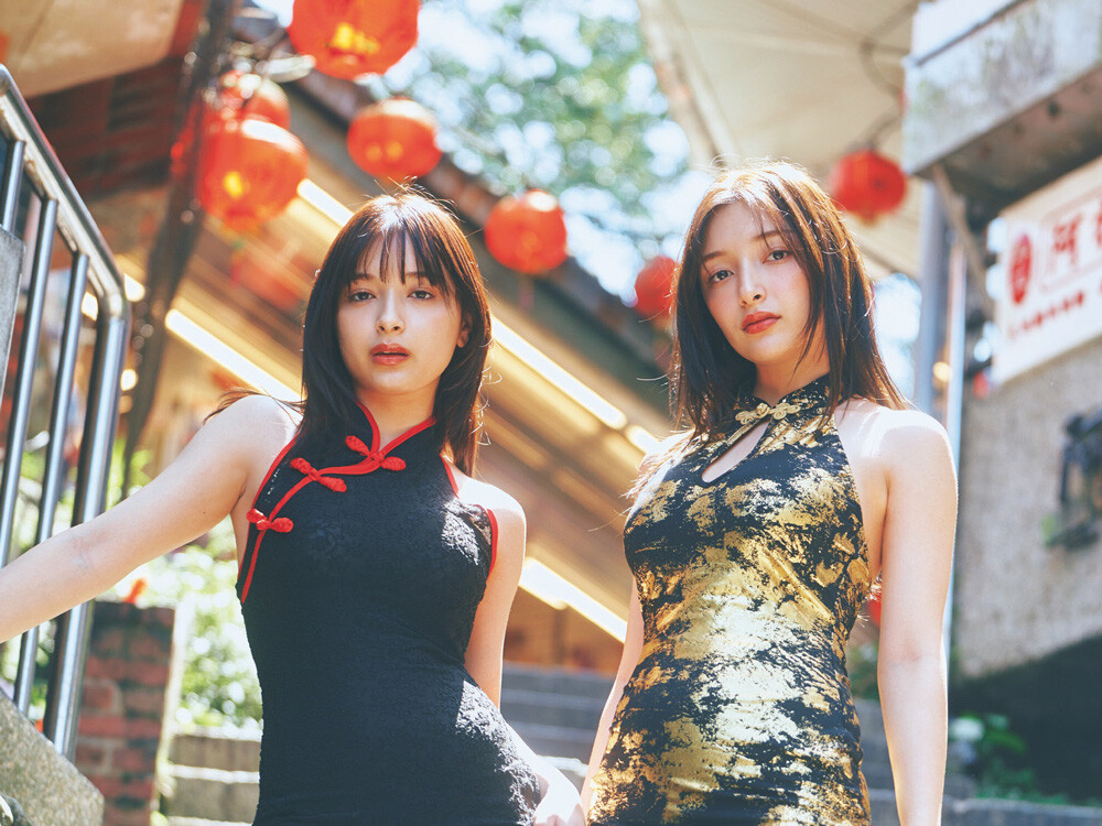 エリマリ姉妹（Erika×百瀬まりな）が憧れの地・台湾で見せた息の合ったセクシー共演！「チャイナドレスにボディスーツなどと、台湾ならではの異国感と神秘的なロケーションを楽しんでください」