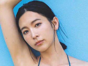 『仮面ライダーゼッツ』南雲なすか役の小貫莉奈「海に入りたくて、沖縄ロケをすごく楽しみにしていました！」