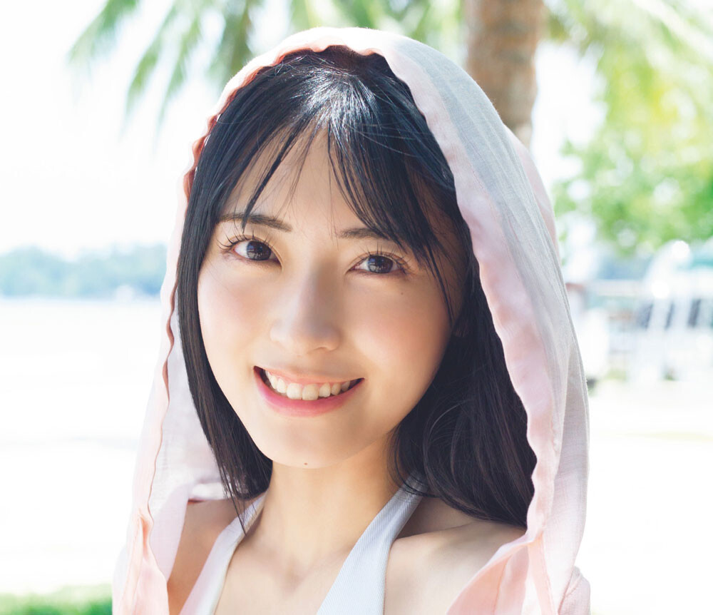 AKB48の次世代エース佐藤綺星（あいり）がファン待望の1st写真集を発売！「『フライングゲット』は前田敦子さんしか見えなくなるくらい惹かれる魅力がありました」
