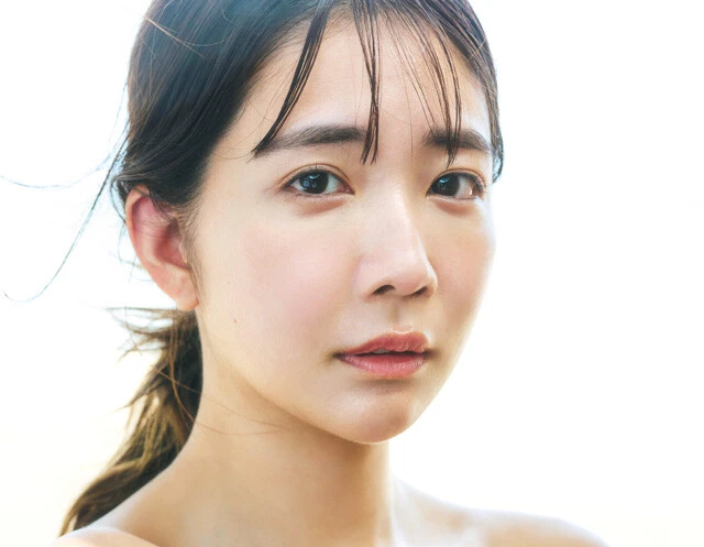 1月7日（水）に天羽希純のサード写真集『BONUS』発売！「写真集を見たら希純のカラダクイズ、全部正解できるはず」