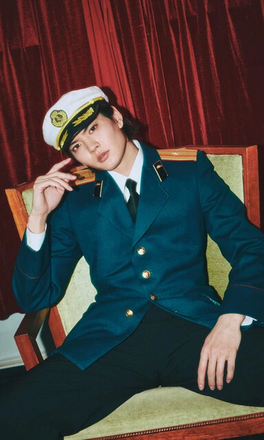 二次元ドS男を意識した衣装、違和感なく着こなしてしまう二階堂