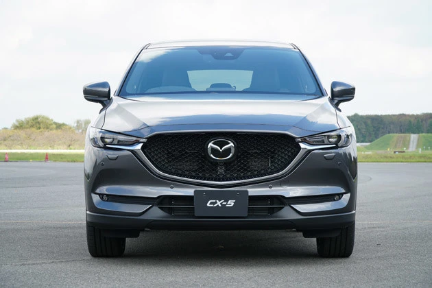 マツダ「ＣＸ－５」が今年２度目の改良で２．５Lターボ＆６速ＭＴディーゼルを投入！