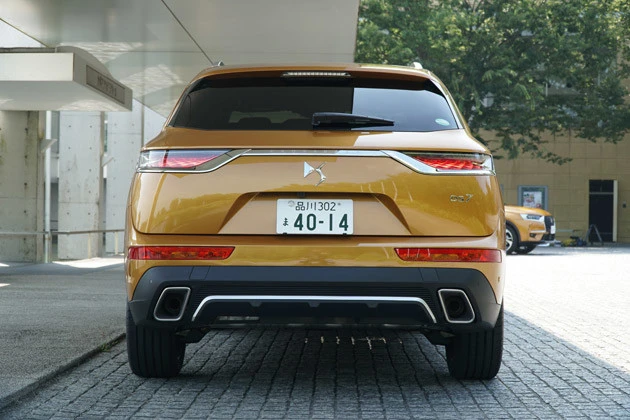 【SPEC】 ●8速AT●全長×全幅×全高:4590mm×1895㎜mm×1635mm●車両重量:1570kg●エンジン:1.6リットル直列4気筒DOHCターボ●駆動方式:FF●最高出力:225PS●最大トルク:30.6kgm●最小回転半径:5.4m●使用燃料:無鉛プレミアム●車両本体価格:542万円(税込)