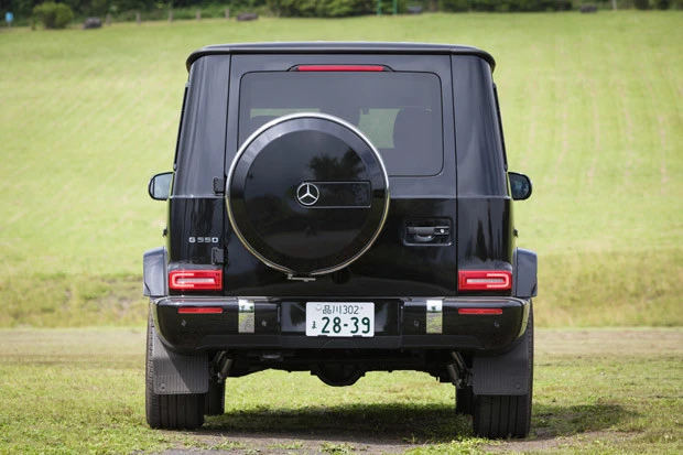 【SPEC】 ●9速AT●全長×全幅×全高:4817mm×1931mm×1969mm●エンジン:4リットルV型8気筒DOHCツインターボ●駆動方式:4WD●最高出力:422PS●最大トルク:62.2kgm●使用燃料:無鉛プレミアムガソリン●タイヤサイズ:275/55R19●車両本体価格:1562万円(税込)