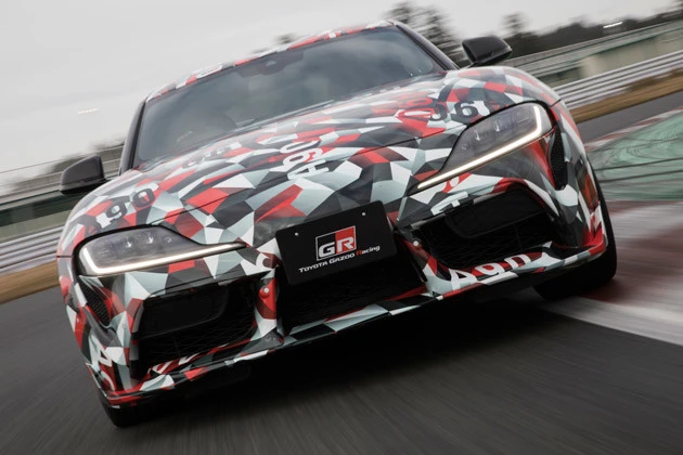 プロトタイプモデルをサーキットで全開走行！　トヨタ・新型スープラの「全貌」に迫る