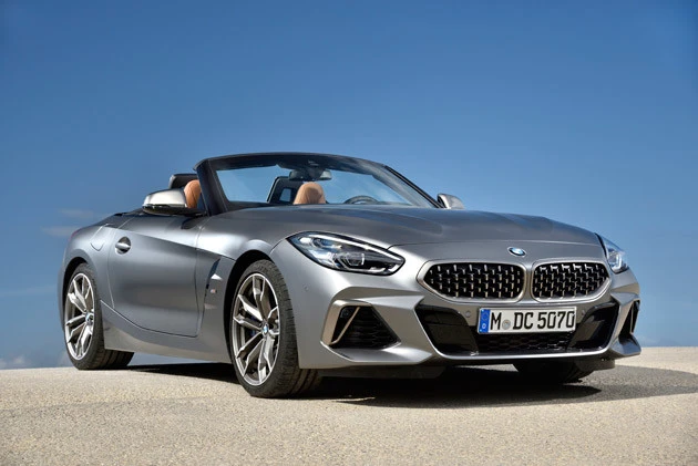 BMWの新型Z4がいよいよデビュー。日本市場には来年春に導入されるという