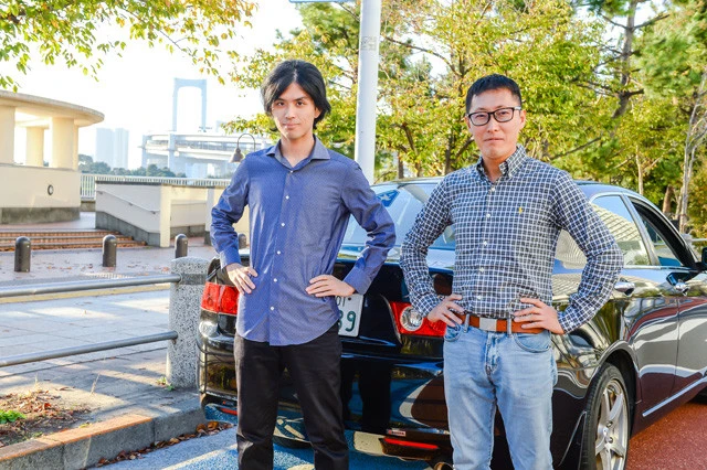 レインボーブリッジをバックに記念撮影できるスポットを発見! お台場は道幅の広い所が多いため、運転の練習にもうってつけだった