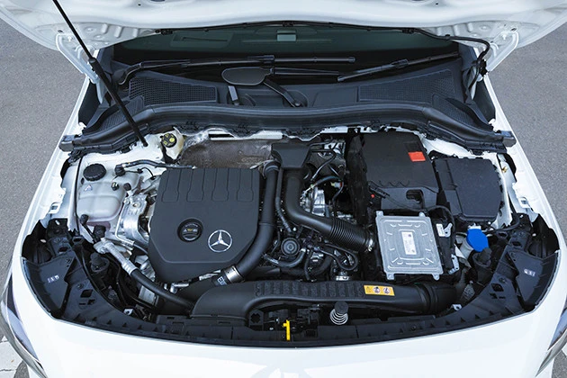 【CHECK POINT2】搭載エンジンは1.3リットル直4ターボ。トランスミッションは7速デュアルクラッチ