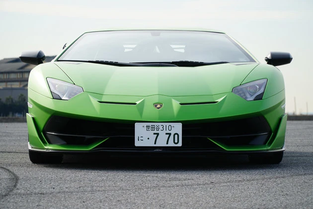 アヴェンタドールをベースにチューニングを施された究極のスーパースポーツ、ランボルギーニ・アヴェンタドールＳＶＪ