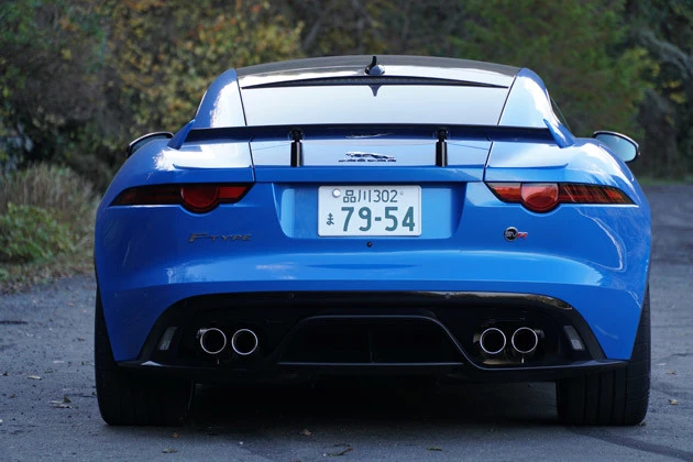 【SPEC】●8速AT●全長×全幅×全高:4475mm×1925mm×1315mm●車両重量:1840kg●エンジン:5リットルV型8気筒DOHC32バルブスーパーチャージャー●駆動方式:4WD●最高出力:575PS●最大トルク:71.4kgm●使用燃料:無鉛プレミアム●車両本体価格:1834万円(税込)