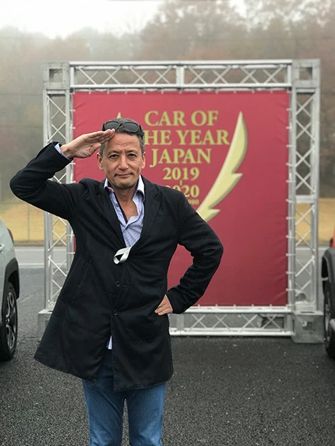 COTY選考委員のオザワ。「10ベストカー試乗会」にて