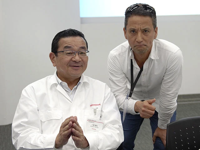 ホンダ・八郷隆弘社長（左）を自動車ジャーナリスト・小沢コージがナマ直撃！