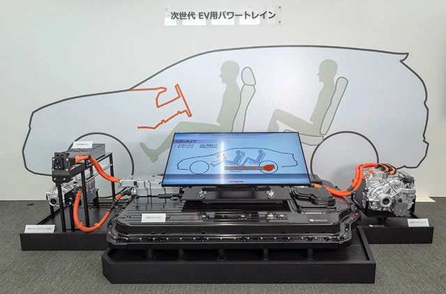 電気自動車用の新骨格も公表。これから開発する電気自動車に適用、コスト低減や開発の効率化を担う