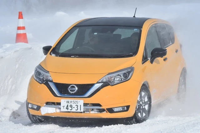 現行型登場が６年半前、ｅ－ＰＯＷＥＲ投入が２年前。今なお売れ続ける「日産ノート」人気のワケ