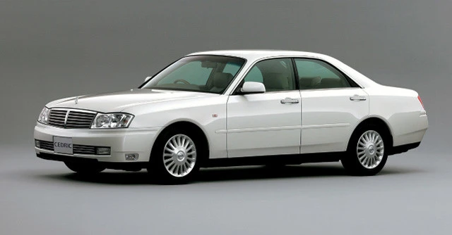 【4位】日産「セドリック/グロリア」 日産が誇る高級車だったが、2004年で絶版