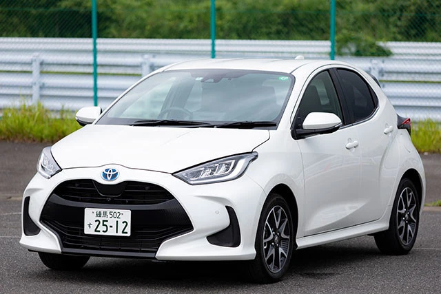 トヨタ「ヤリス」価格:139万5000~249万3000円、全長3940㎜×全幅1695㎜×全高1500㎜、目標値引:15万円。昨年12月にすべてを刷新。そのタイミングでヴィッツからヤリスに改名