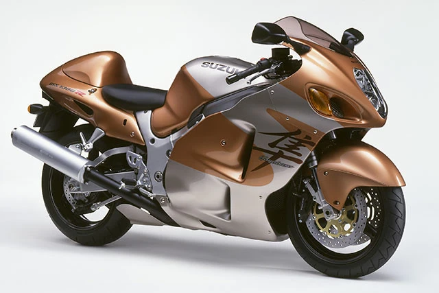 スズキ「ＧＳＸ１３００Ｒ　ハヤブサ」。海外専用モデルとして１９９９年にデビュー。時速３００キロを突破した世界最強のマシン