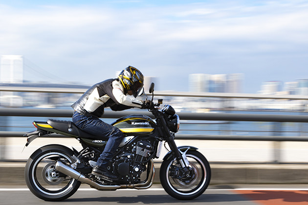 ２年連続大型二輪販売トップ！ カワサキ「Ｚ９００ＲＳ」が人気のワケ