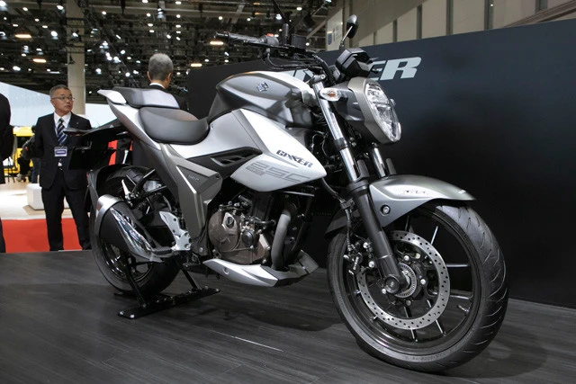 スズキ「ジクサー　２５０」昨年の東京モーターショーでご開帳され話題に。発売も近いはず。楽しみ！